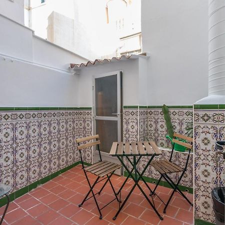 Amplio Apartamento Trinidad By Renthas Apartman Málaga Kültér fotó
