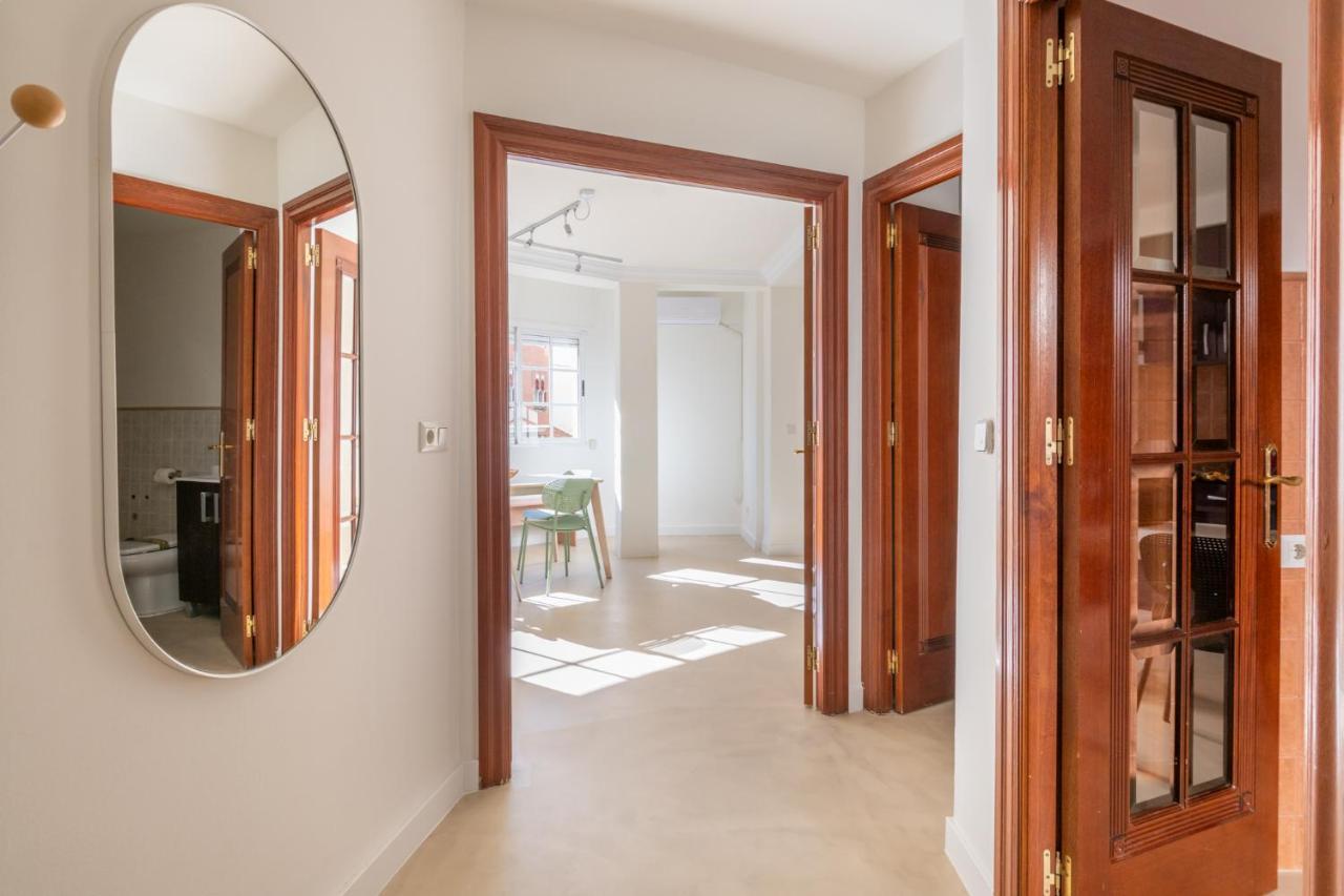 Amplio Apartamento Trinidad By Renthas Apartman Málaga Kültér fotó
