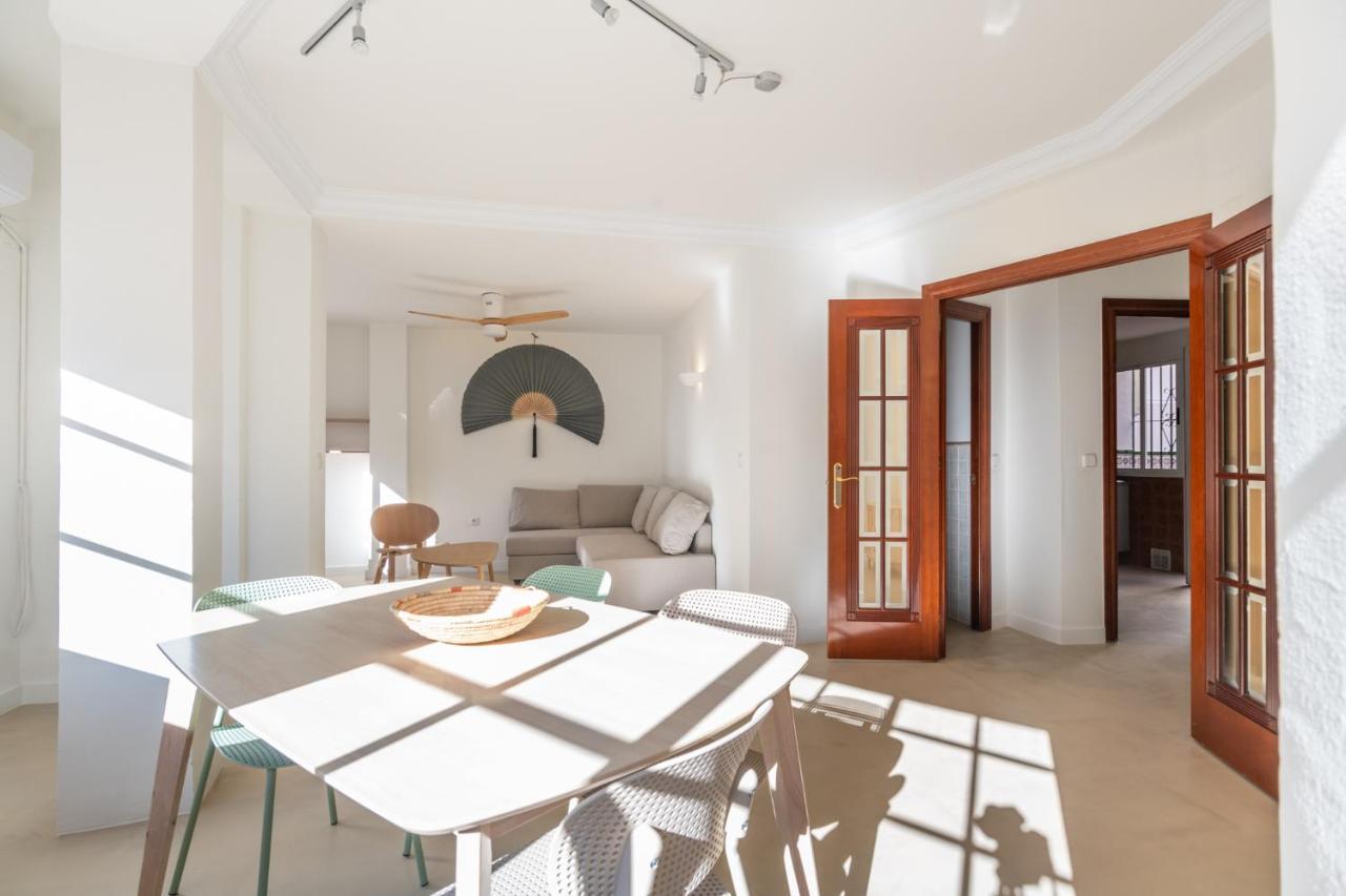 Amplio Apartamento Trinidad By Renthas Apartman Málaga Kültér fotó