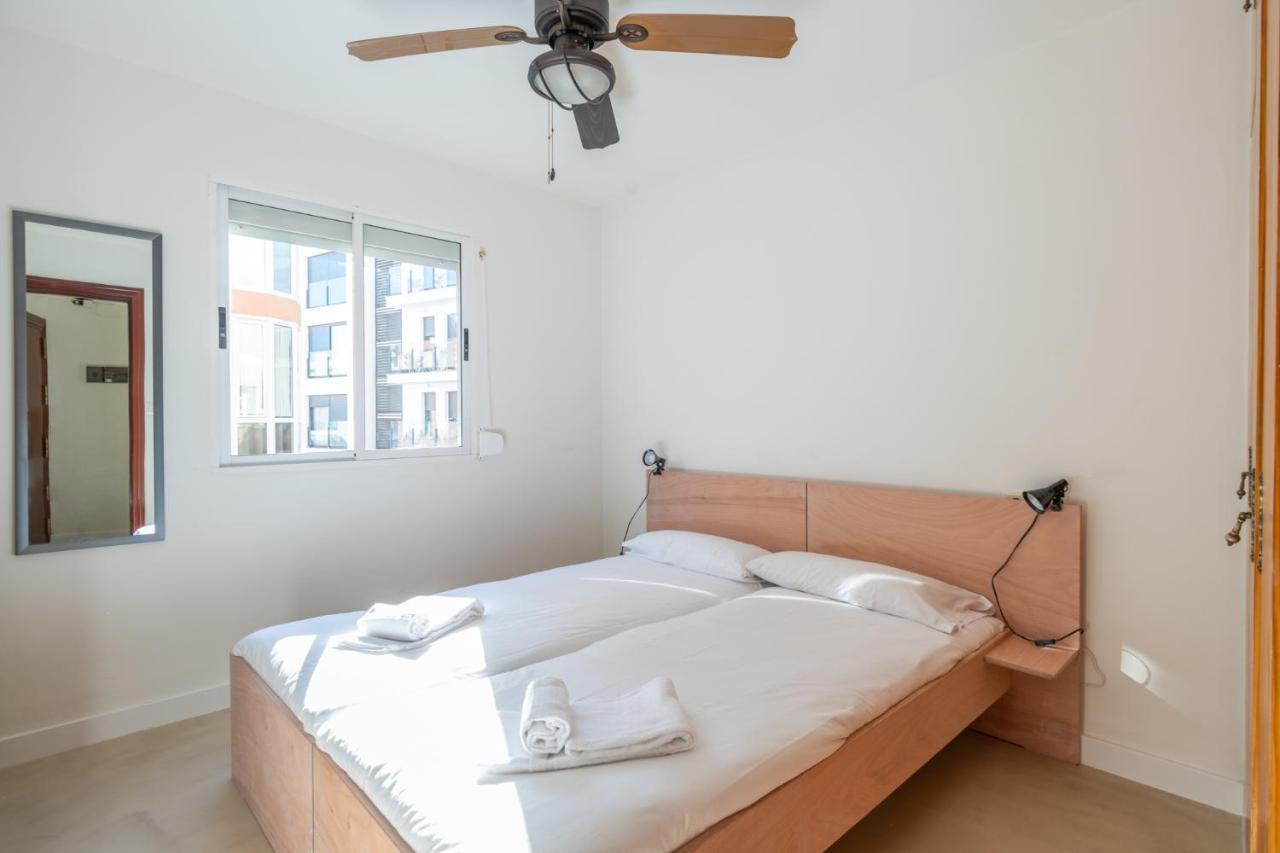 Amplio Apartamento Trinidad By Renthas Apartman Málaga Kültér fotó